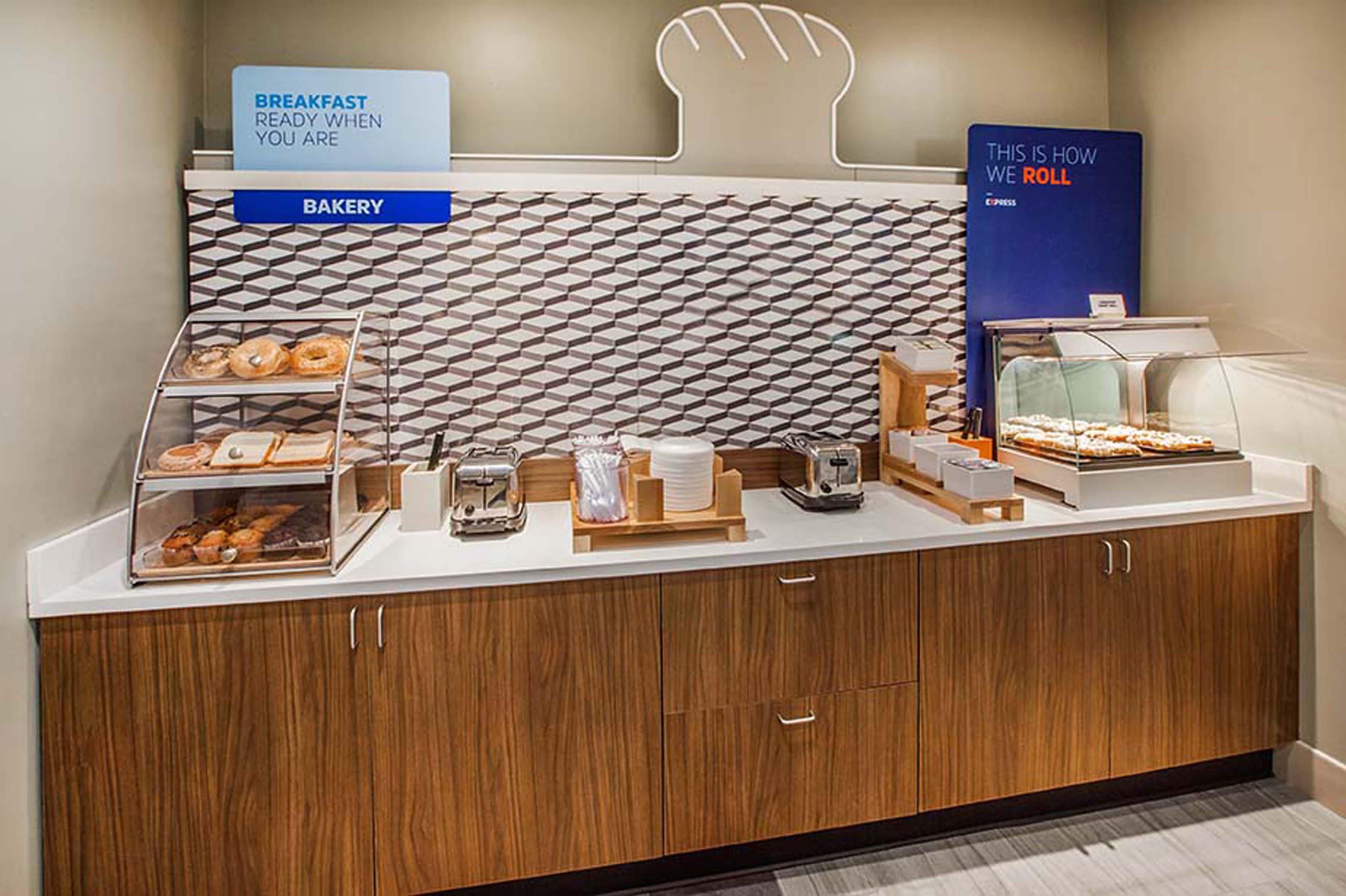 Holiday Inn Express & Suites Covington By Ihg Eksteriør bilde