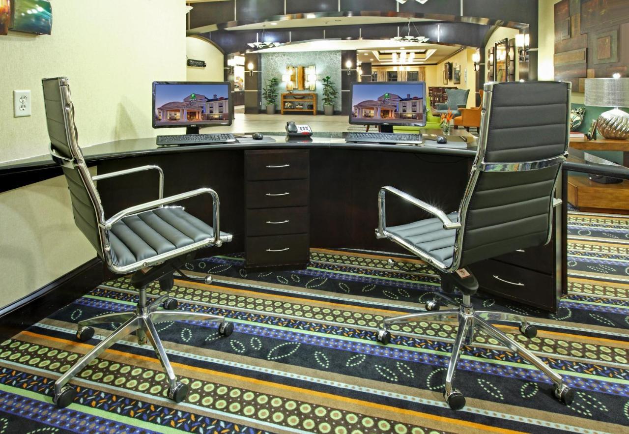 Holiday Inn Express & Suites Covington By Ihg Eksteriør bilde